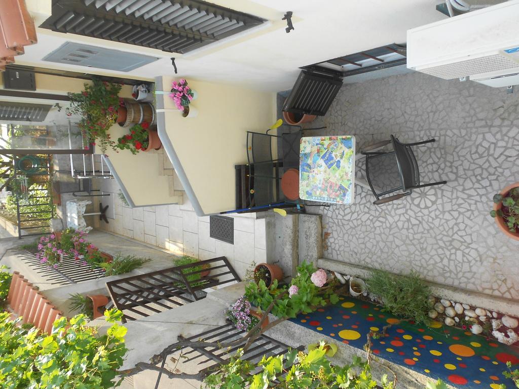 Apartmani Luiza Cres Zimmer foto